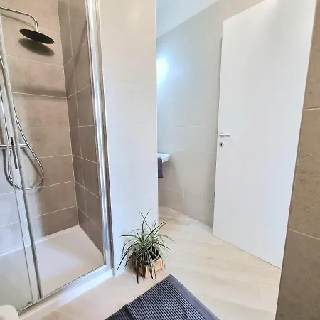Apartment Mono Moys