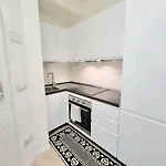 Apartment Mono Moys